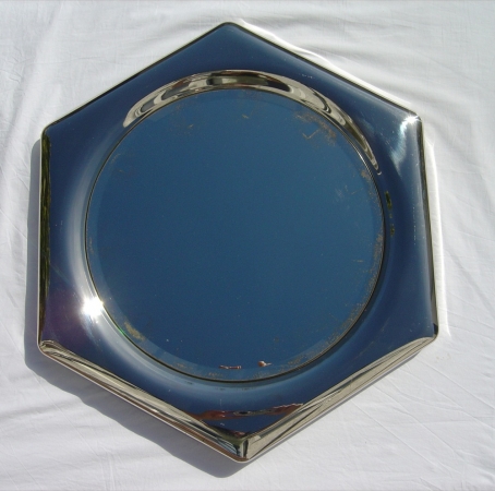 Hexagonal Mirror